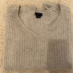 Theory gray cashmere sweater